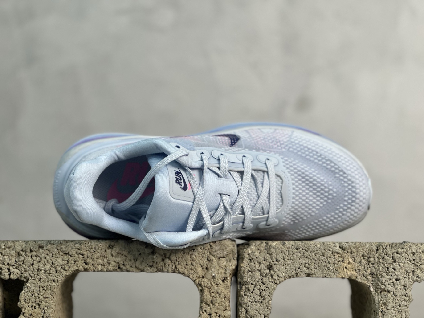 Nike Air Zoom Vomero Premium