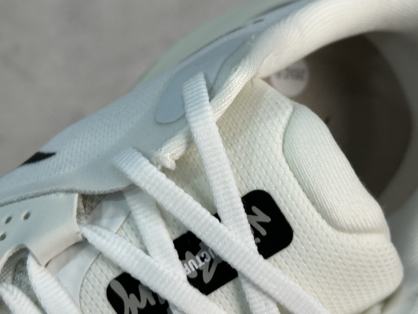 Nike Air Zoom Structure 26