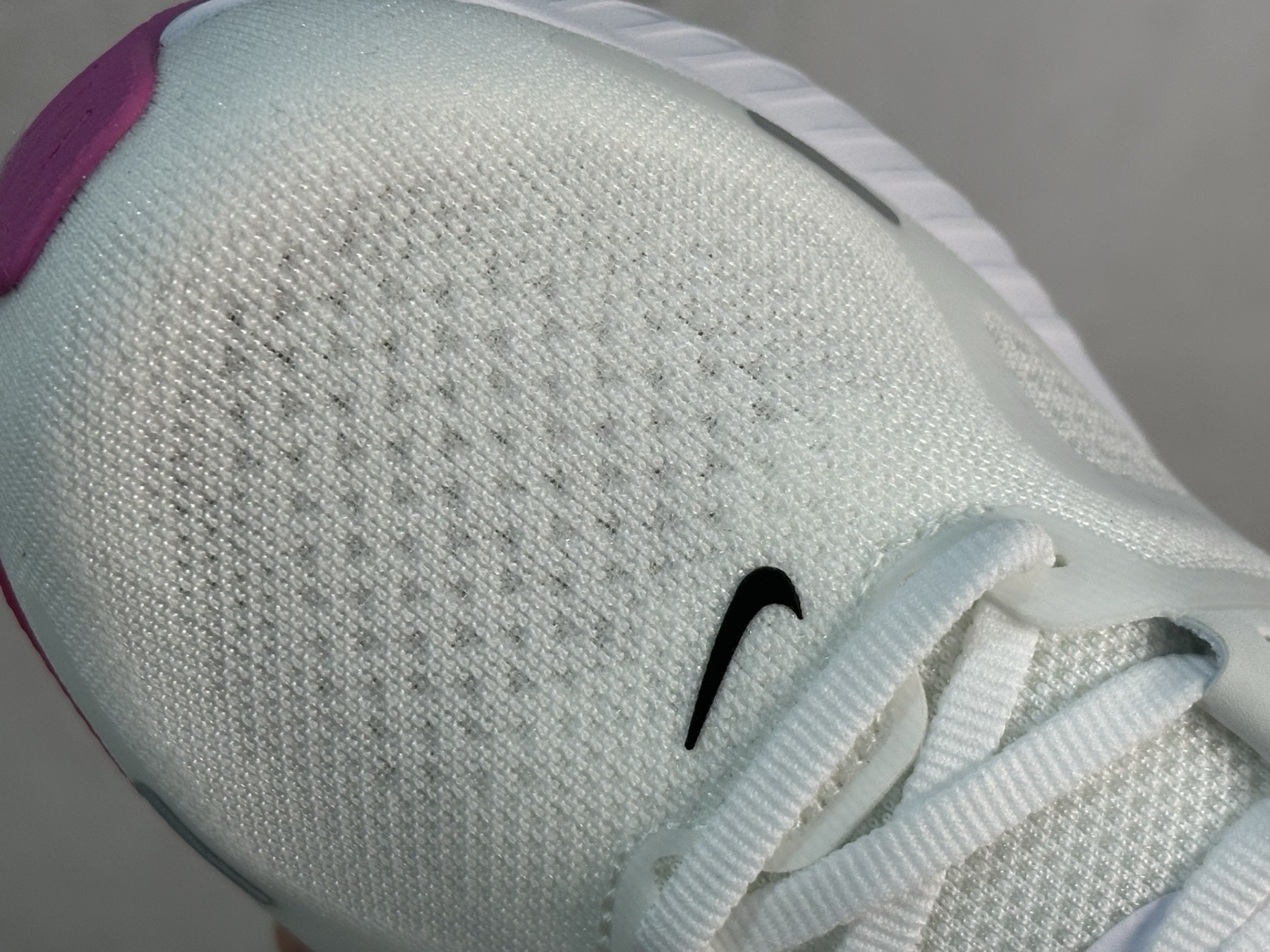 Nike Air Zoom Structure 26