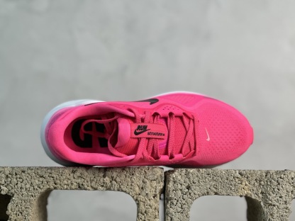 Nike Air Zoom Structure 26