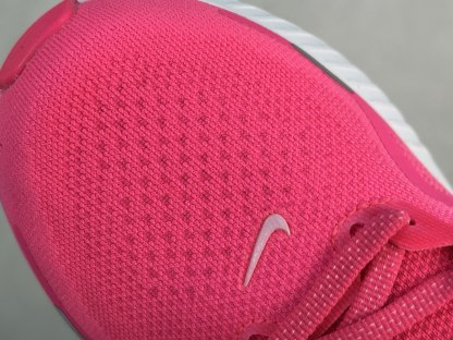 Nike Air Zoom Structure 26