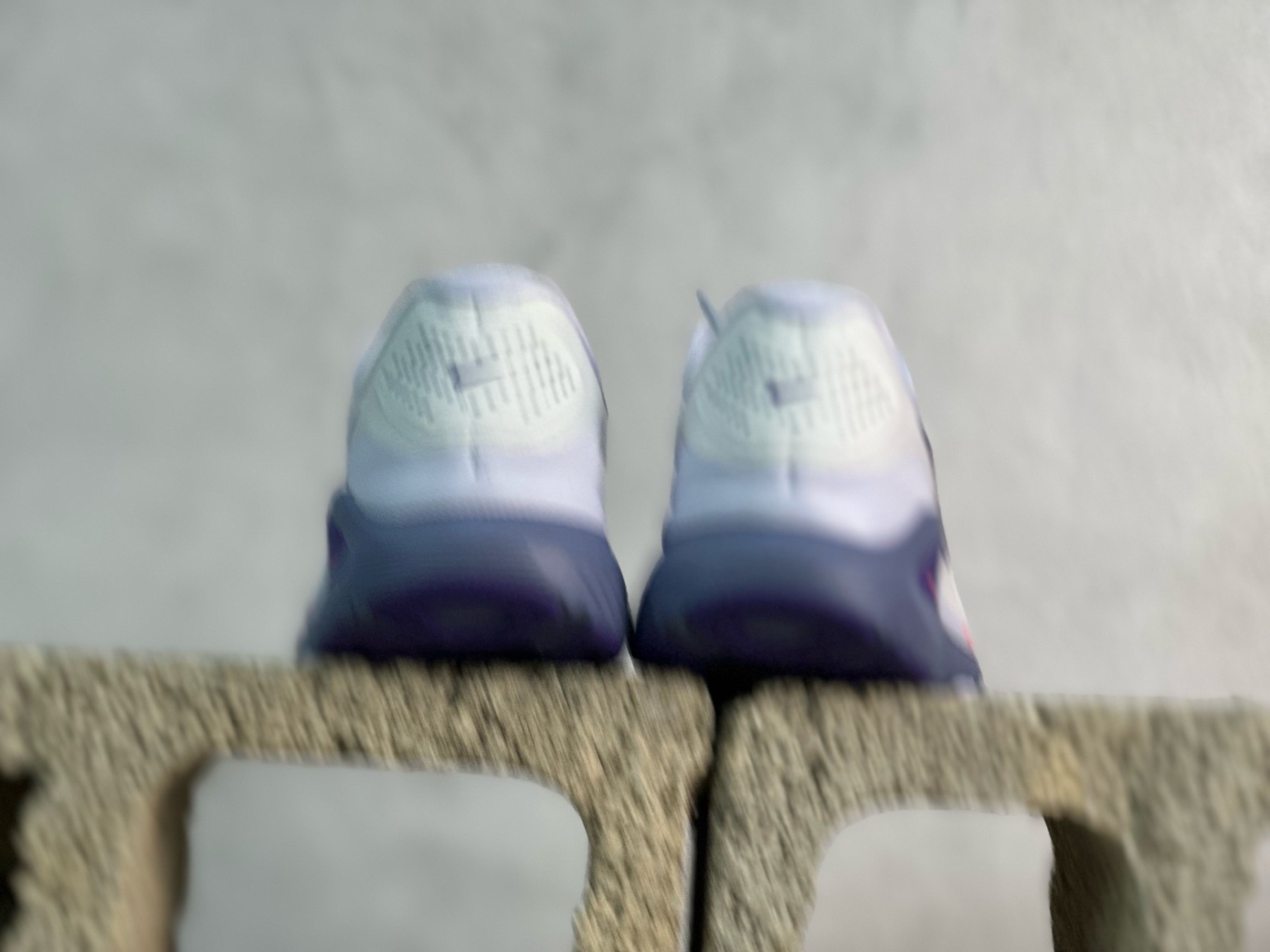 Nike Air Zoom Structure 26