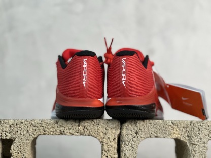 Nike Vapor 12 Zoom Vapor 12HC