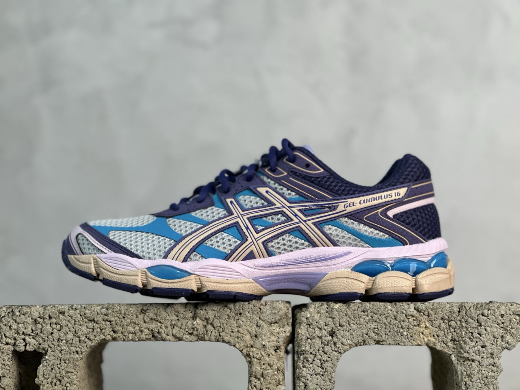 Asics Gel-Cumulus 16