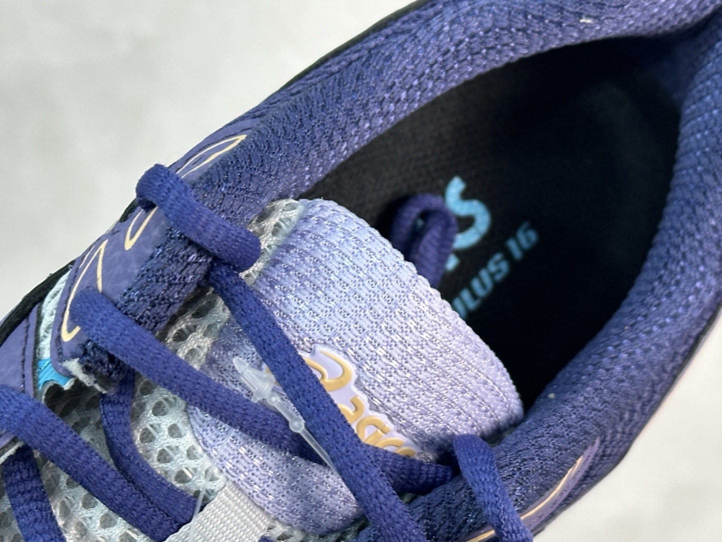 Asics Gel-Cumulus 16