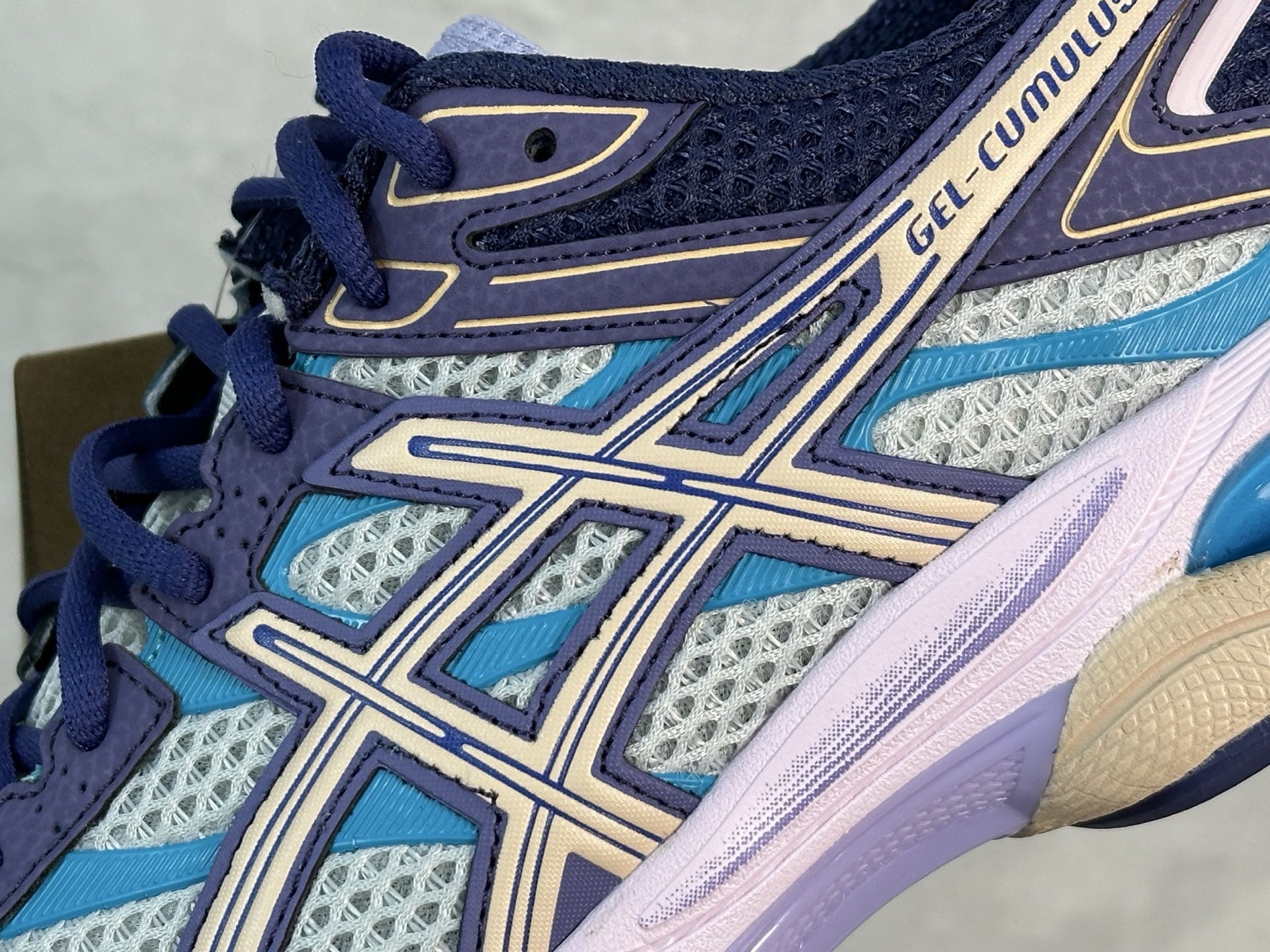 Asics Gel-Cumulus 16