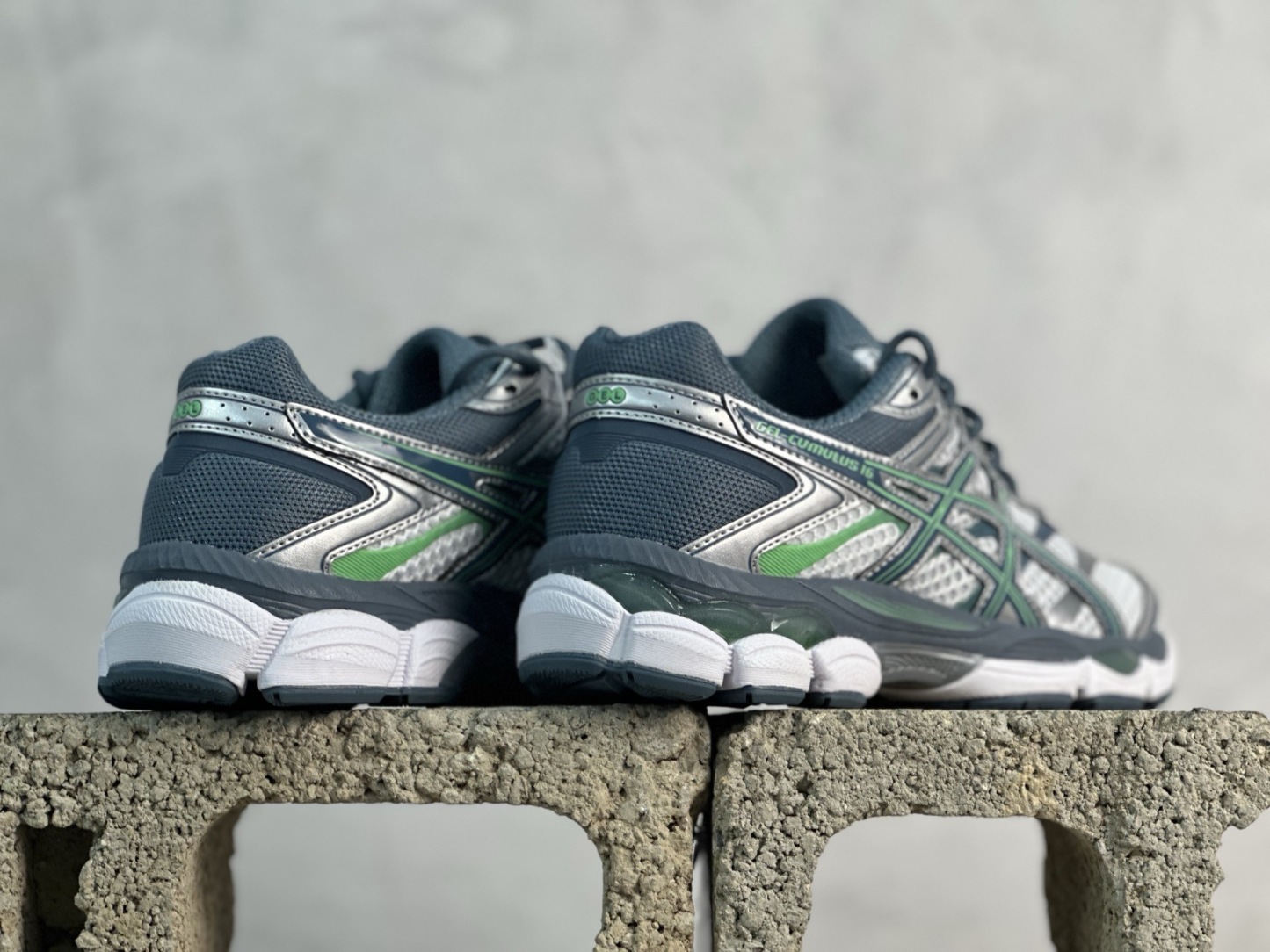 Asics Gel-Cumulus 16