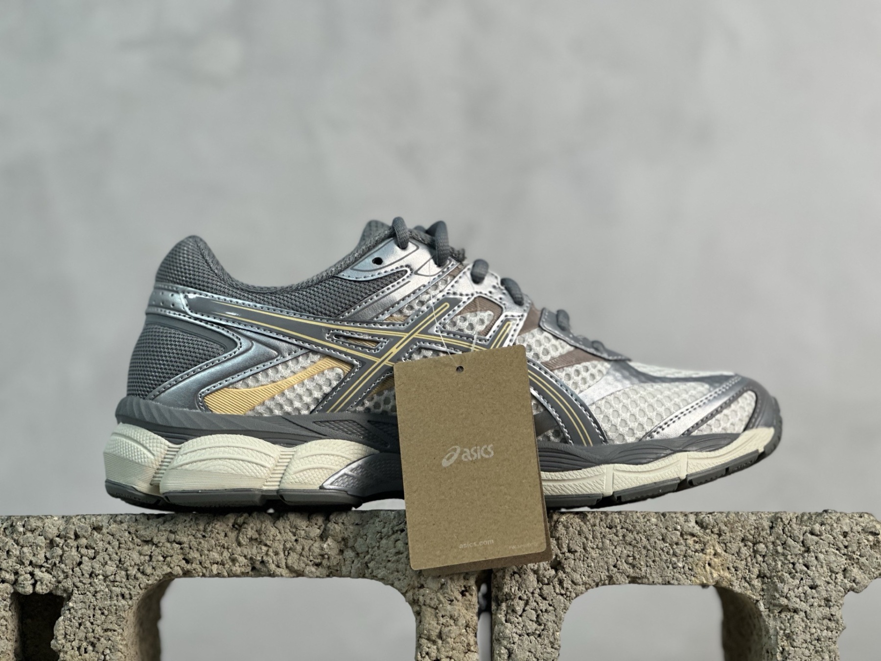 Asics Gel-Cumulus 16