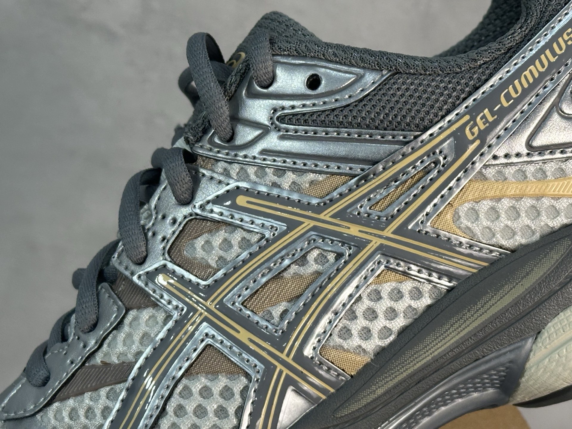 Asics Gel-Cumulus 16