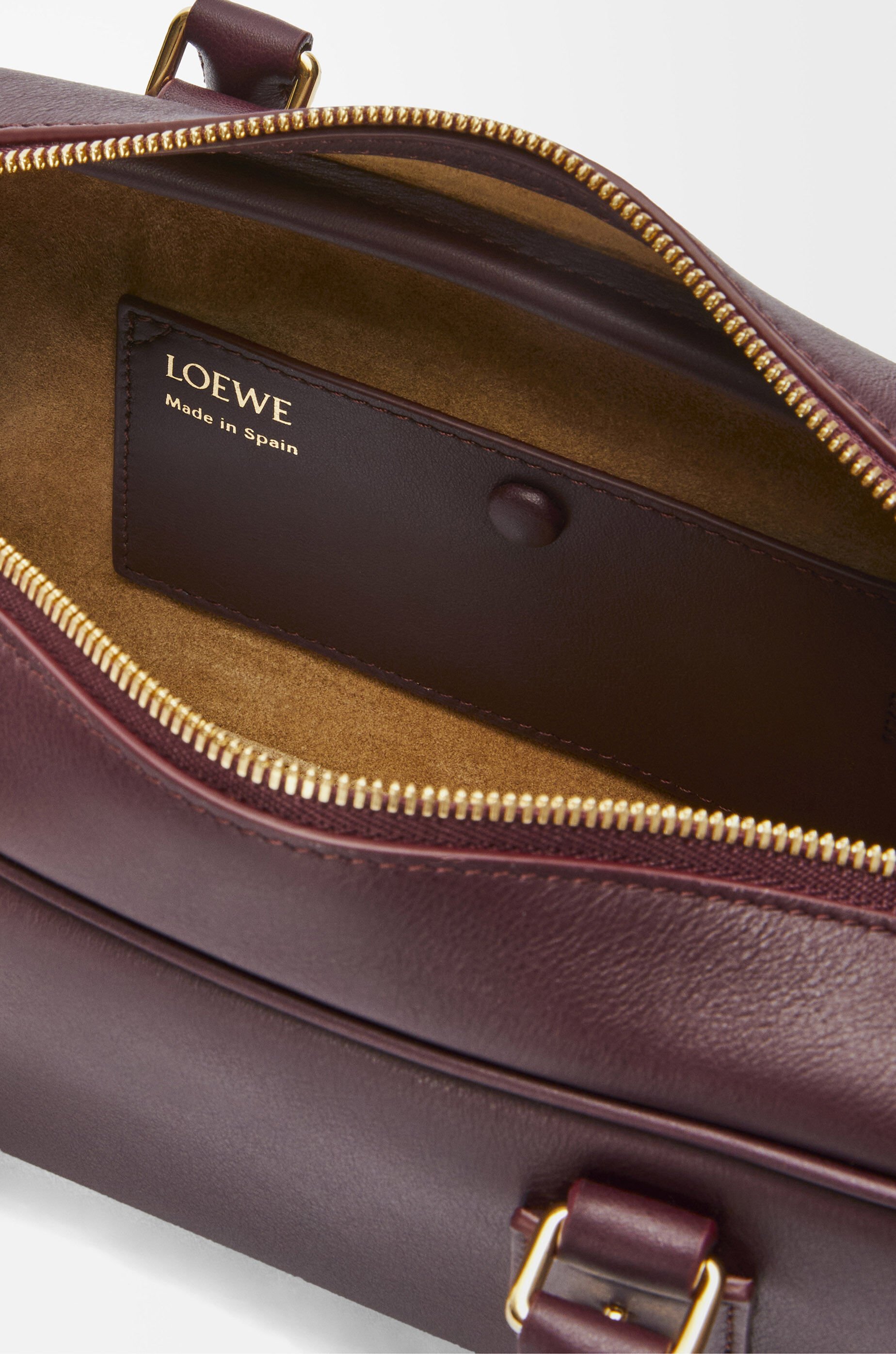 アマソナ23 クロップド バッグ（ナパカーフ）