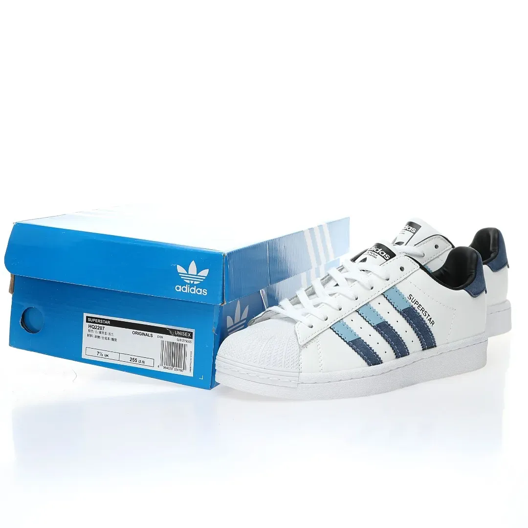 Adidas「貝殼頭」