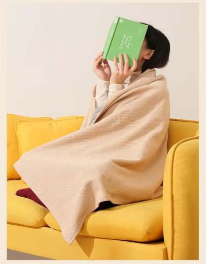 Premium Heated Winter Shawl – Stay Cozy Anywhere!