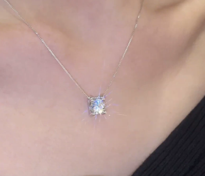 일체형 소뿔 목걸이