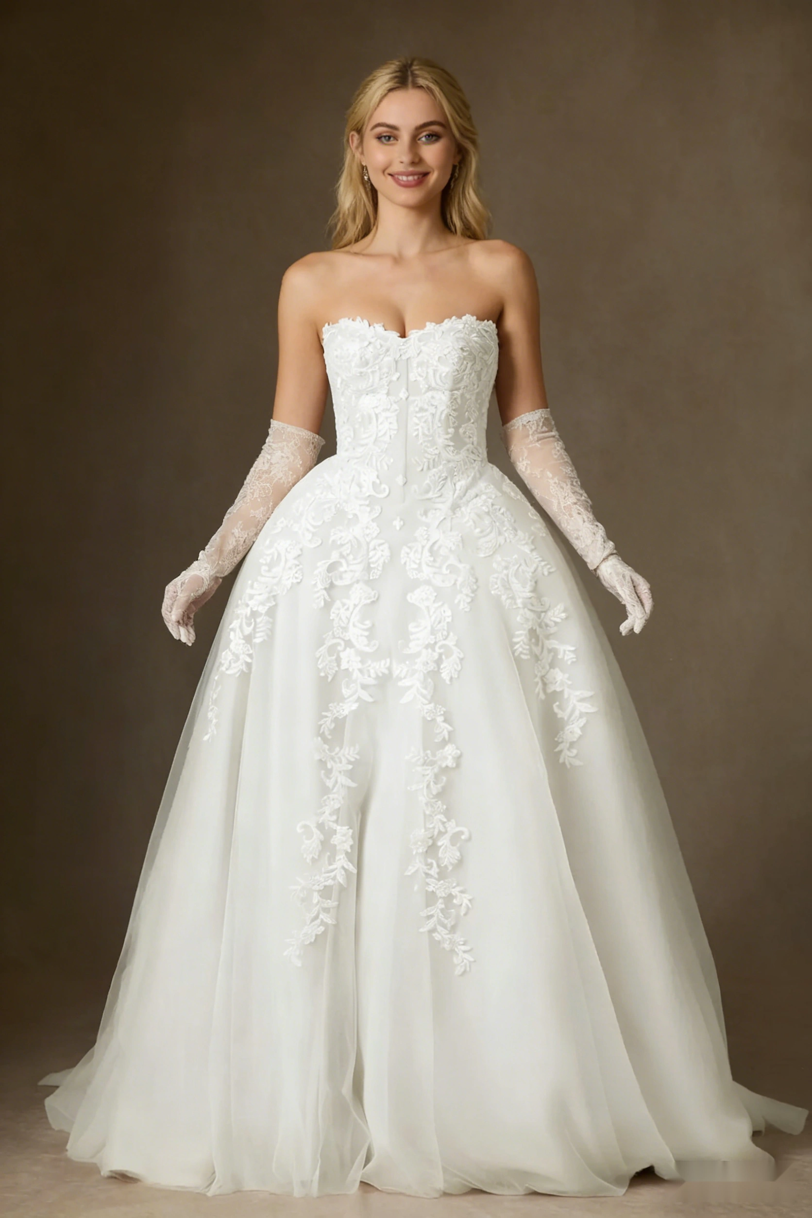 Long Sleeve Sweatshirt with letter