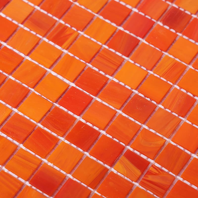 ガラスモザイクの光沢と模様ディテール