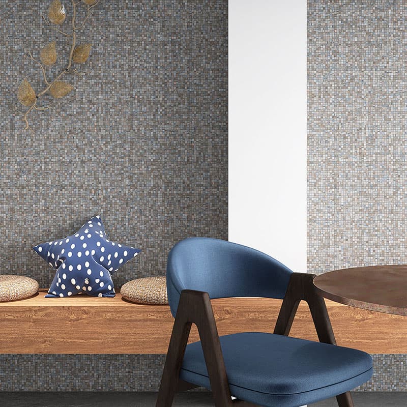 洗面・壁・床に使われたグレーガラスモザイク