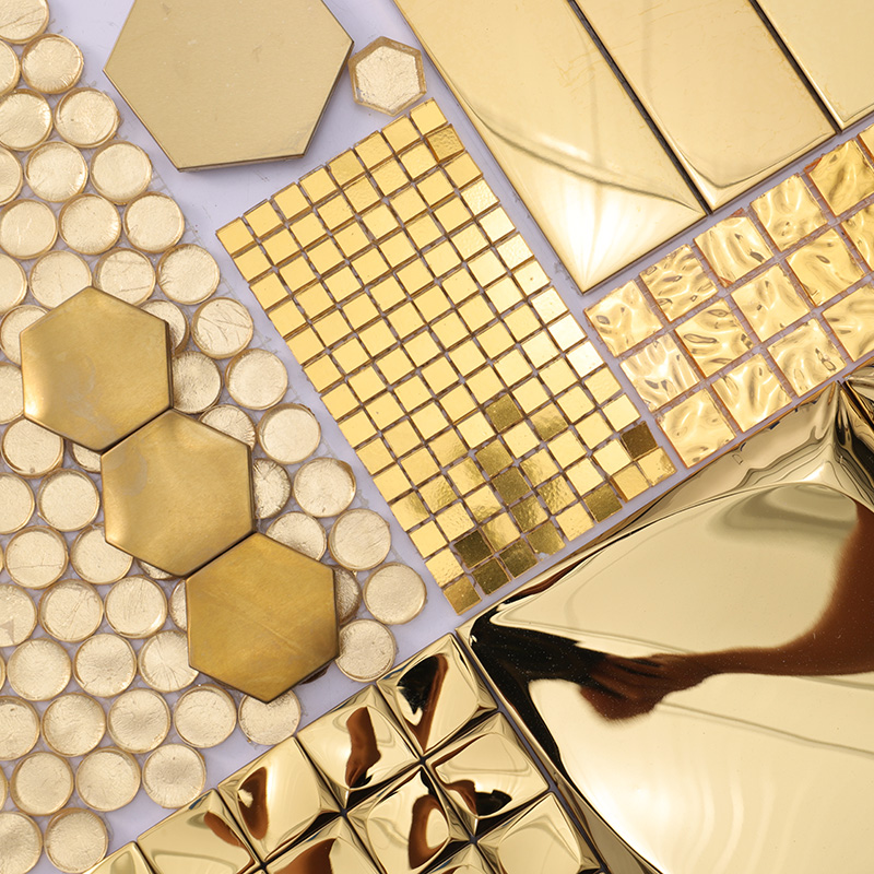 さまざまな形のゴールドタイルの組み合わせ画像