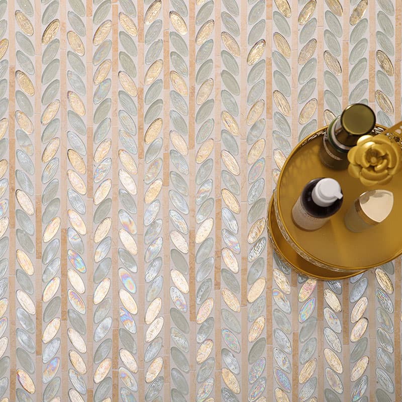 ゴールドとホワイト楕円ガラスモザイク壁面装飾