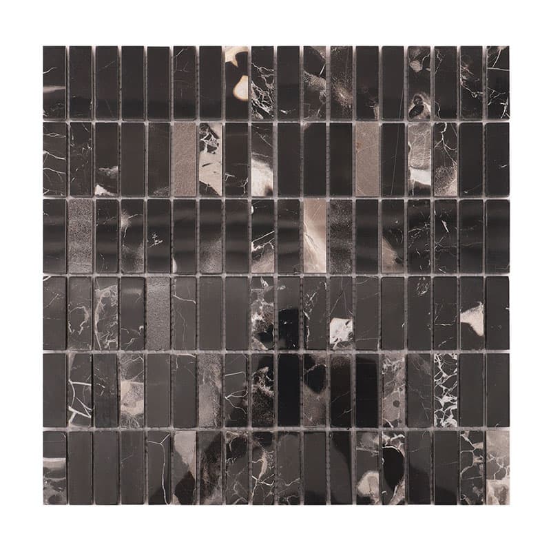 正面から見た黒い長方形マーブルモザイクタイル
