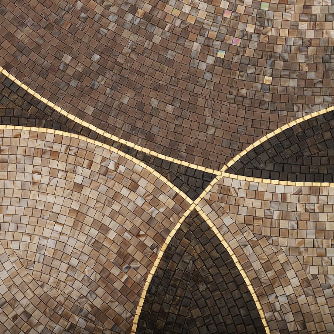 モザイクタイル ブラウン ゴールドライン ディテール