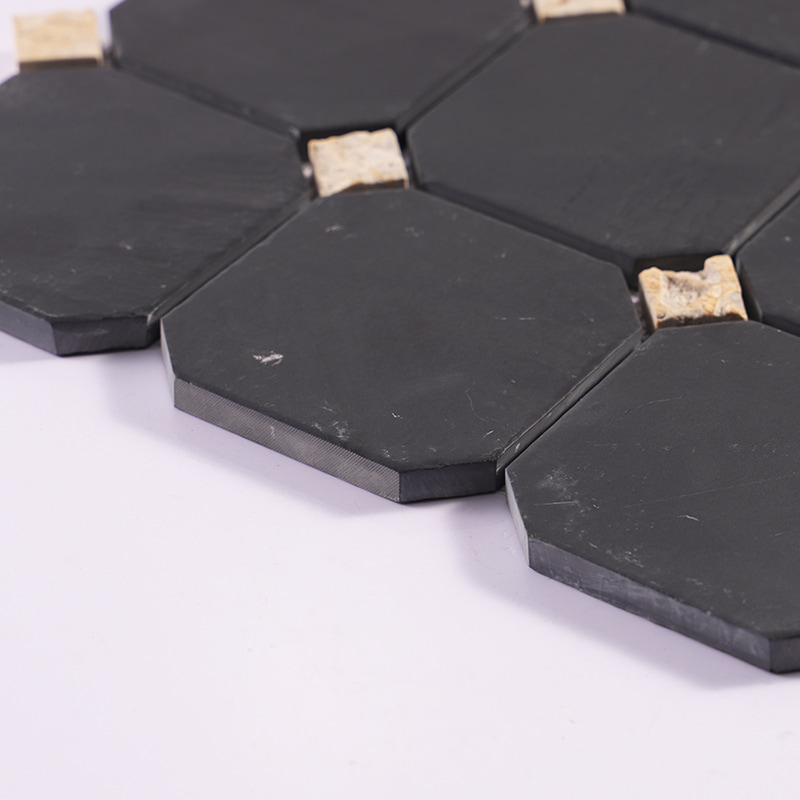 黒オクタゴンベージュスクエア大理石モザイクの端部ディテール
