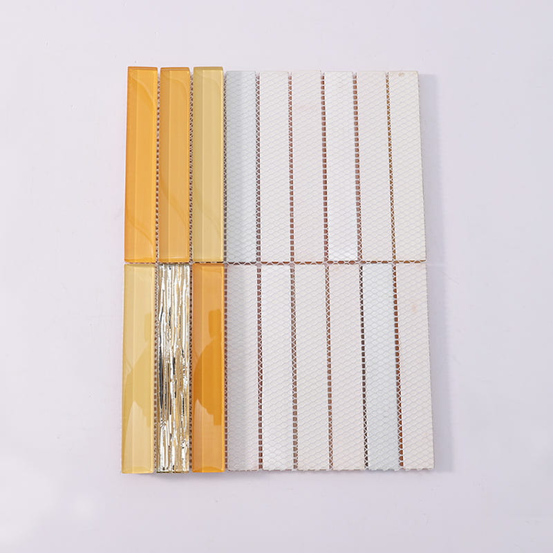 裏面ネット仕様のイエローガラスモザイク