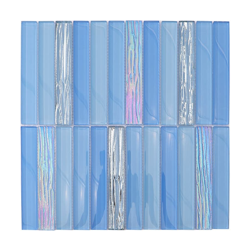 正面から見たブルーガラスモザイクタイル