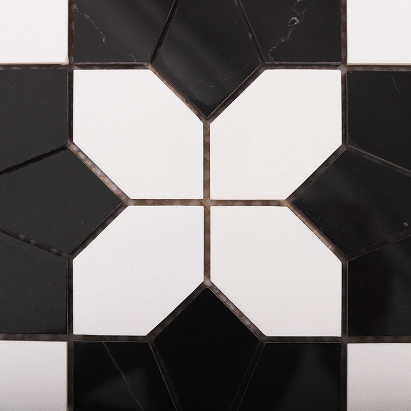 黒花中心部のディテールクローズアップ