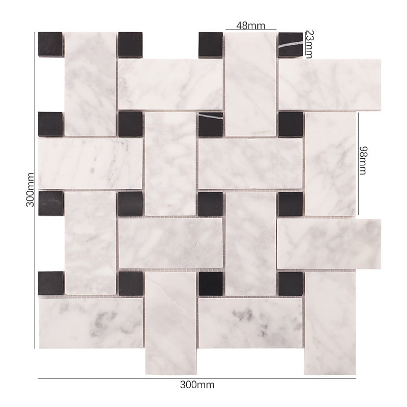サイズ表示付きの白黒大理石バスケットパターンタイル