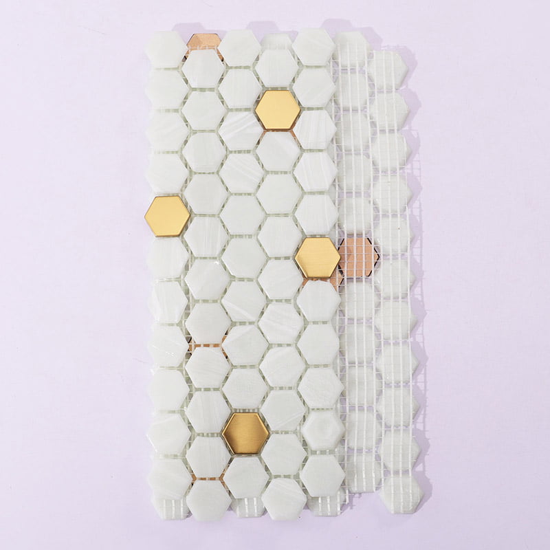 タイルの表面とネット裏面の構造比較図