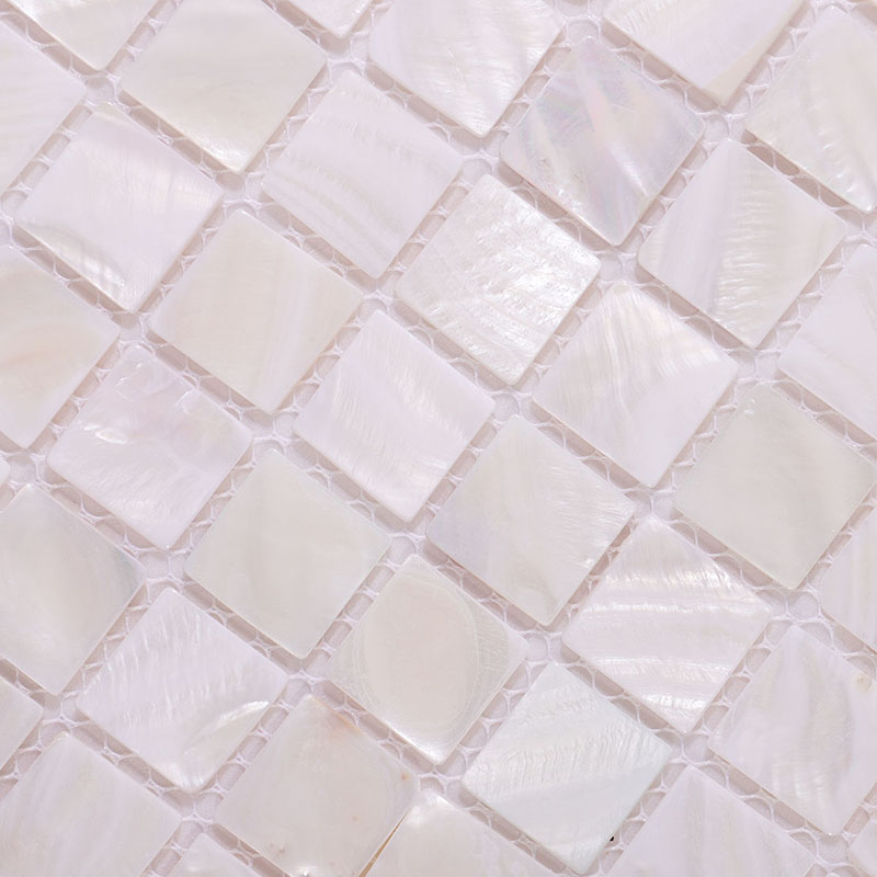 白色貝殻タイルのテクスチャー詳細