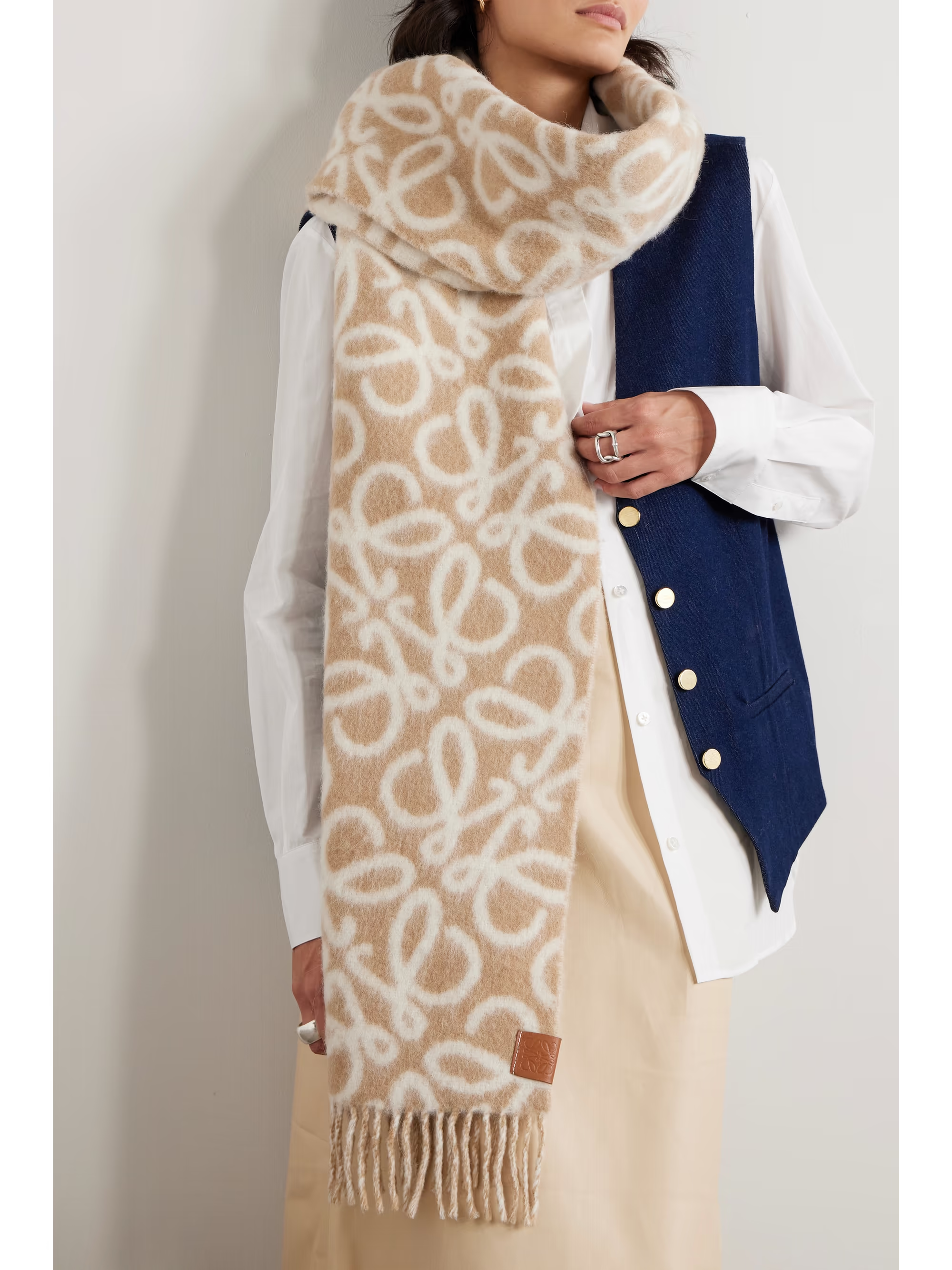 Loewe アナグラム スカーフ（アルパカ&ウールブレンド）