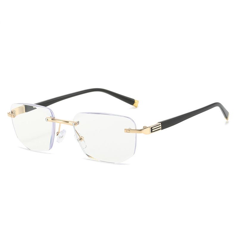 แว่นตาเก่าแบบไม่มีกรอบคลาสสิก