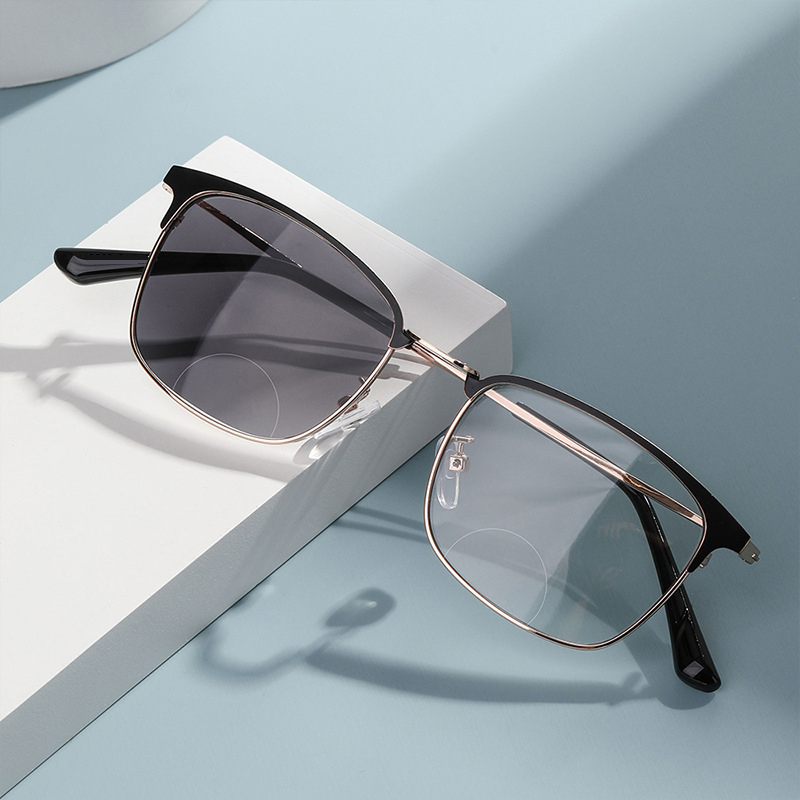 แว่นตาเก่าโลหะกันแสงสีน้ำเงินเปลี่ยนสี (ใช้งานใกล้-ไกล)