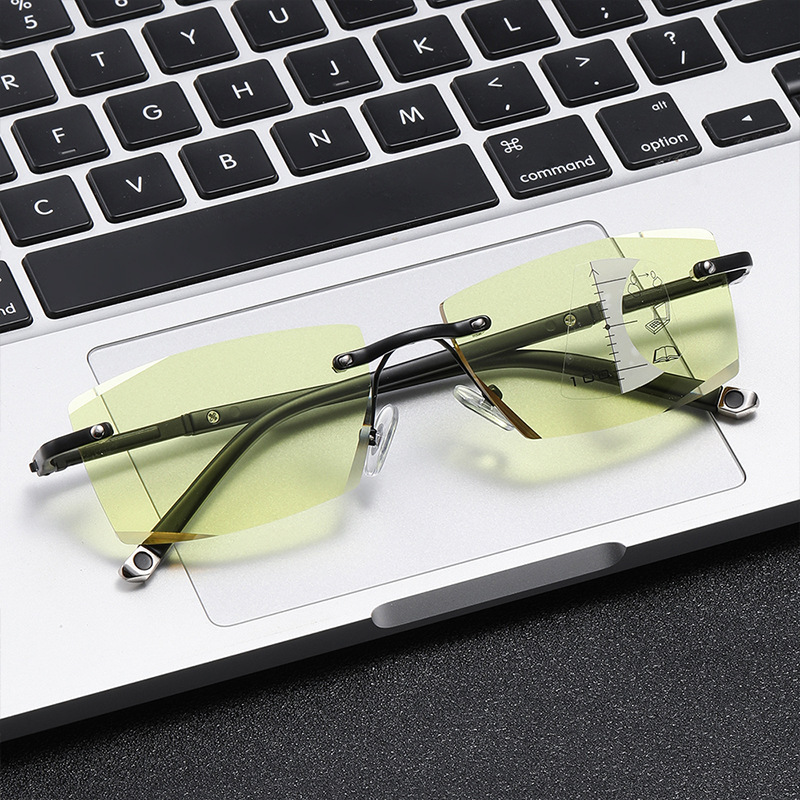 แว่นตาเก่าแบบไม่มีกรอบหลายโฟกัสกันแสงสีน้ำเงิน (สามารถใช้ในยามค่ำคืน)