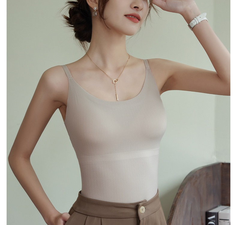 เสื้อกล้ามสีทึบเสริมหน้าอก เสื้อสายเดี่ยวพร้อมคัพคงที่แบบชิ้นเดียว