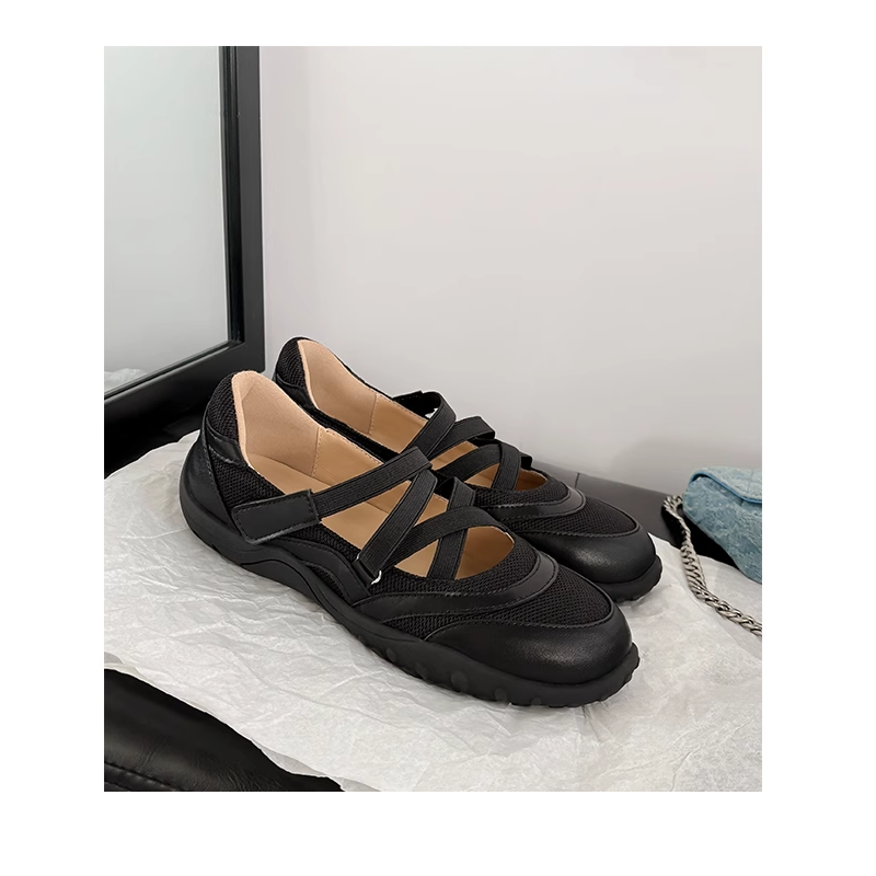 รองเท้าลำลองกีฬาปากตื้นมีเวลโคร