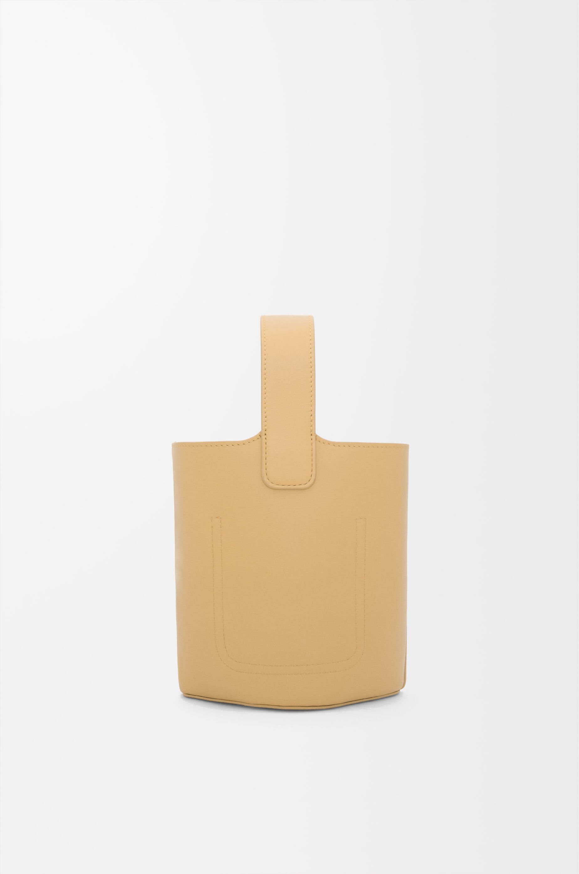 ペブル バケットバッグ ミニ（スムースカーフ）