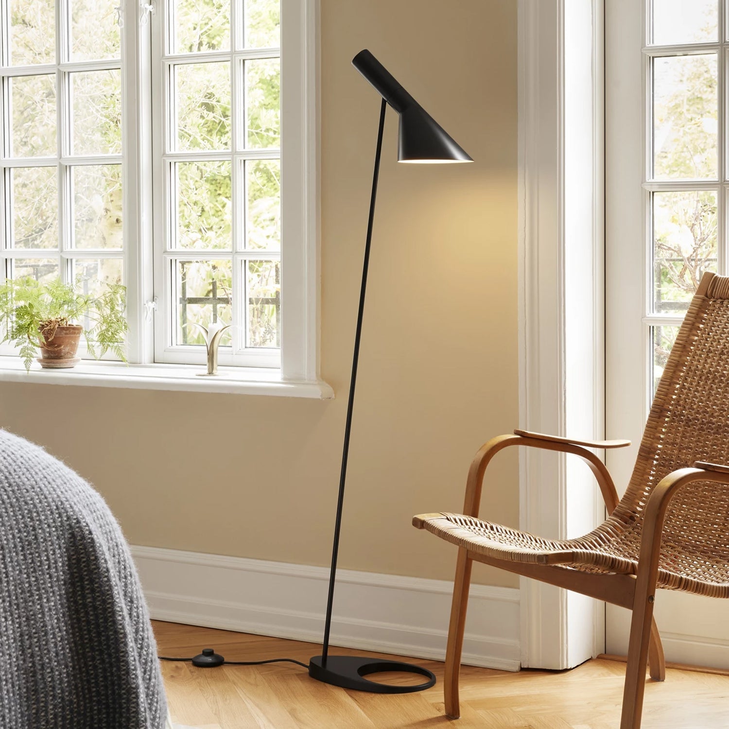 AJ Floor Lamp