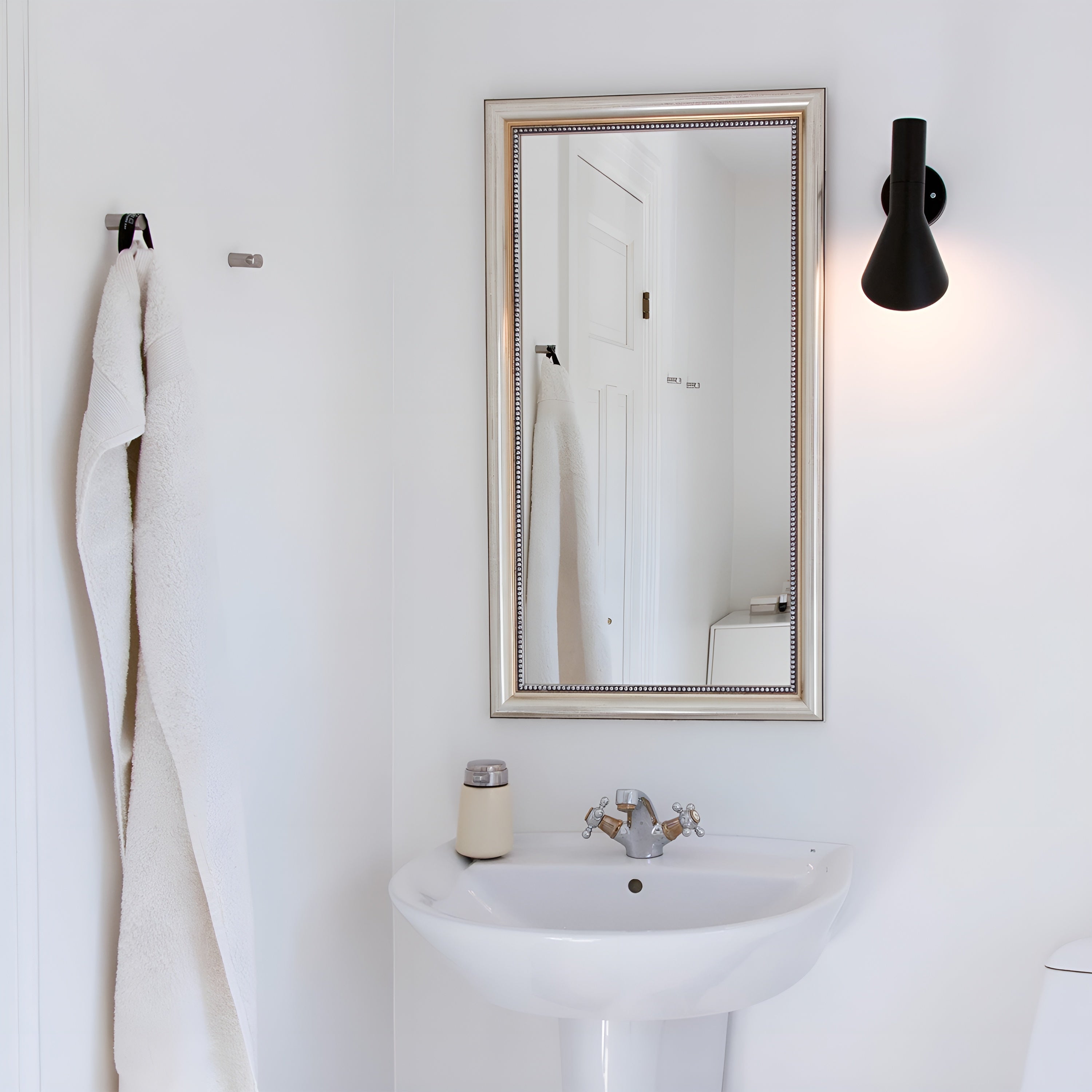AJ Wall Light