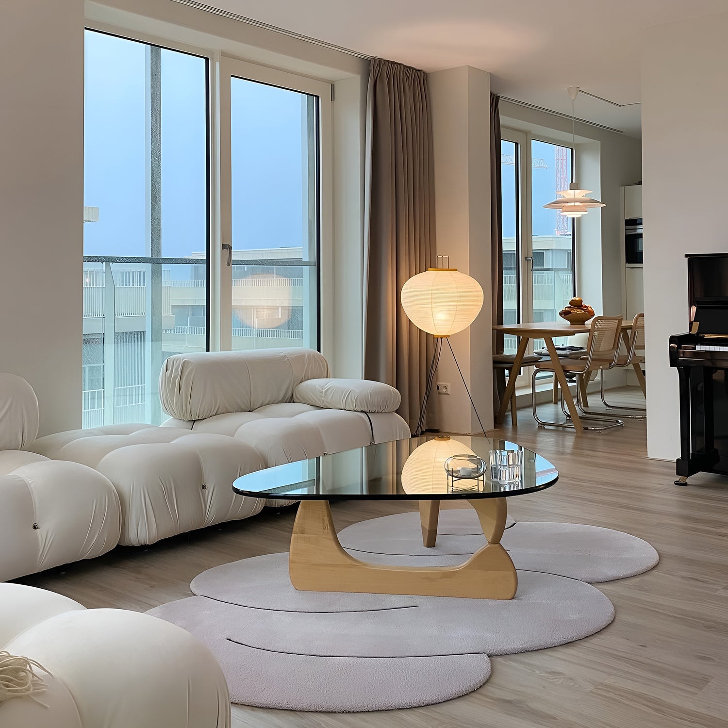 Akari 10A Floor Lamp