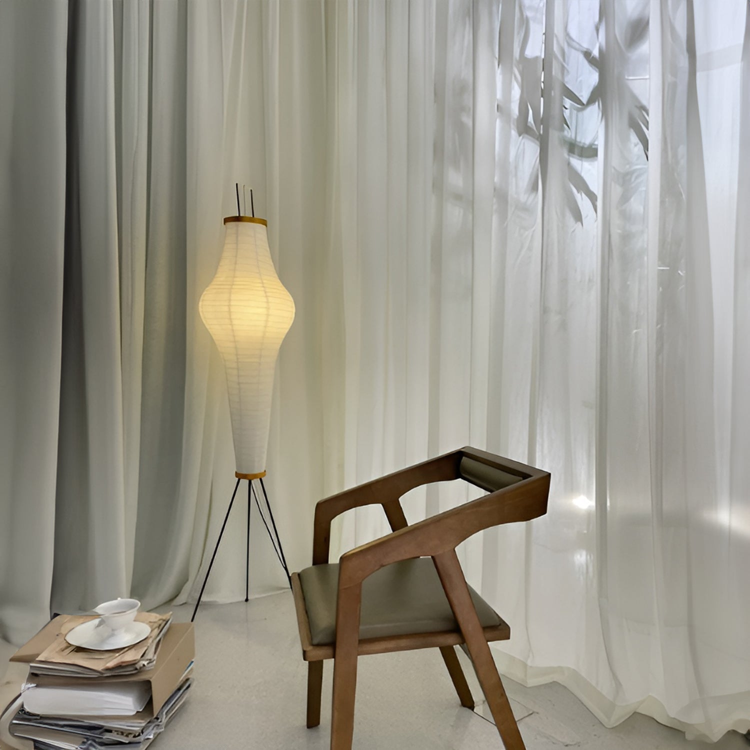 Akari 14A Floor Lamp