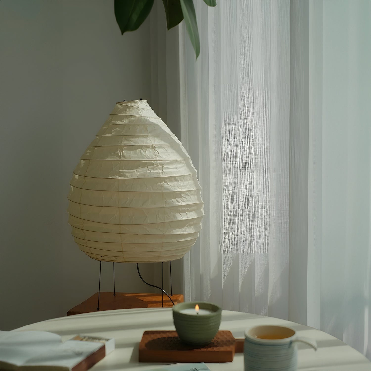 Akari 22N Table Lamp