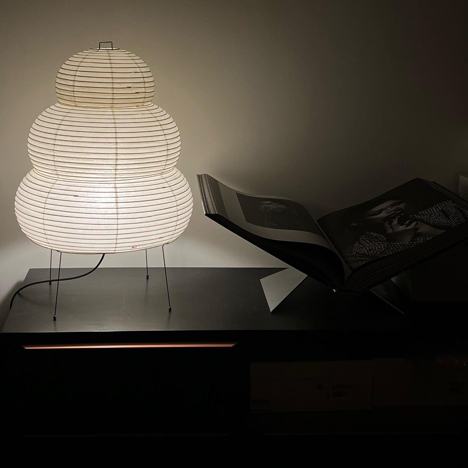 Akari 24N Table Lamp