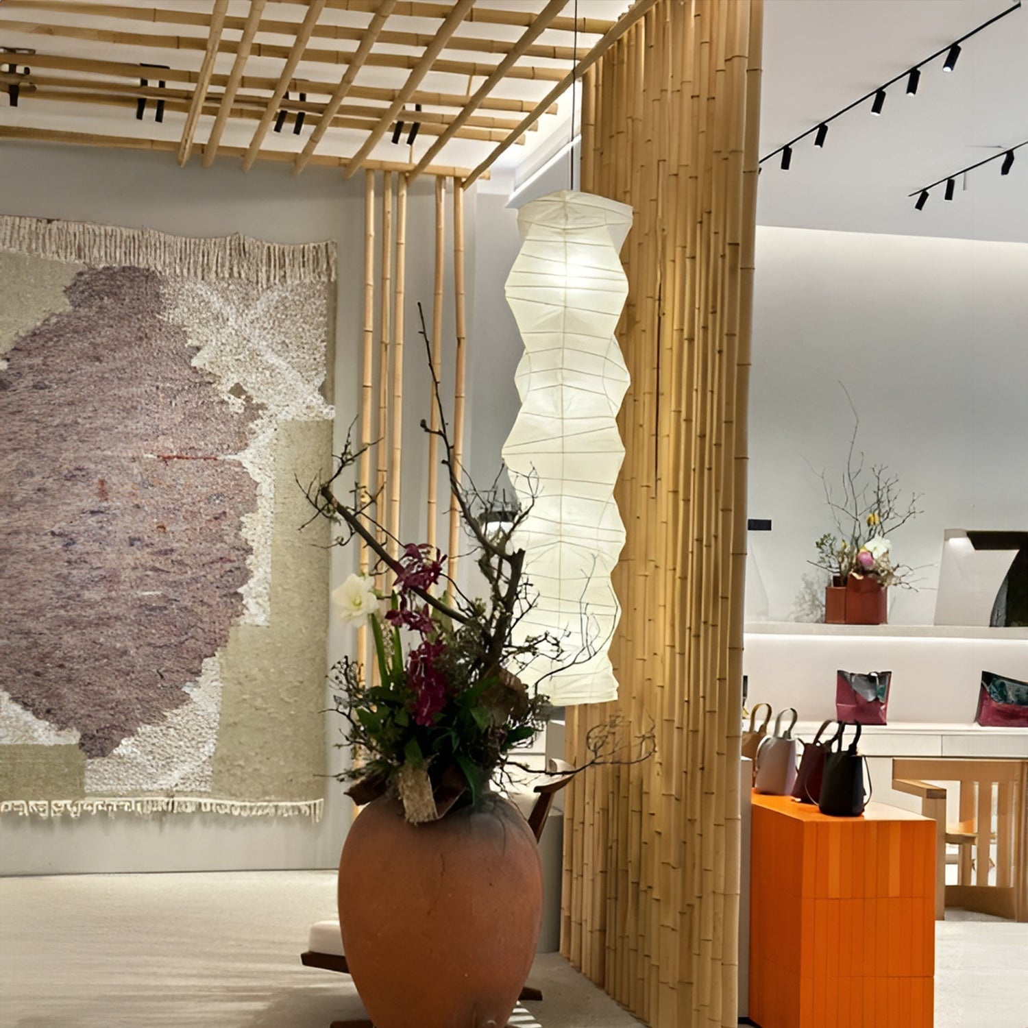 Akari 33N Pendant Light