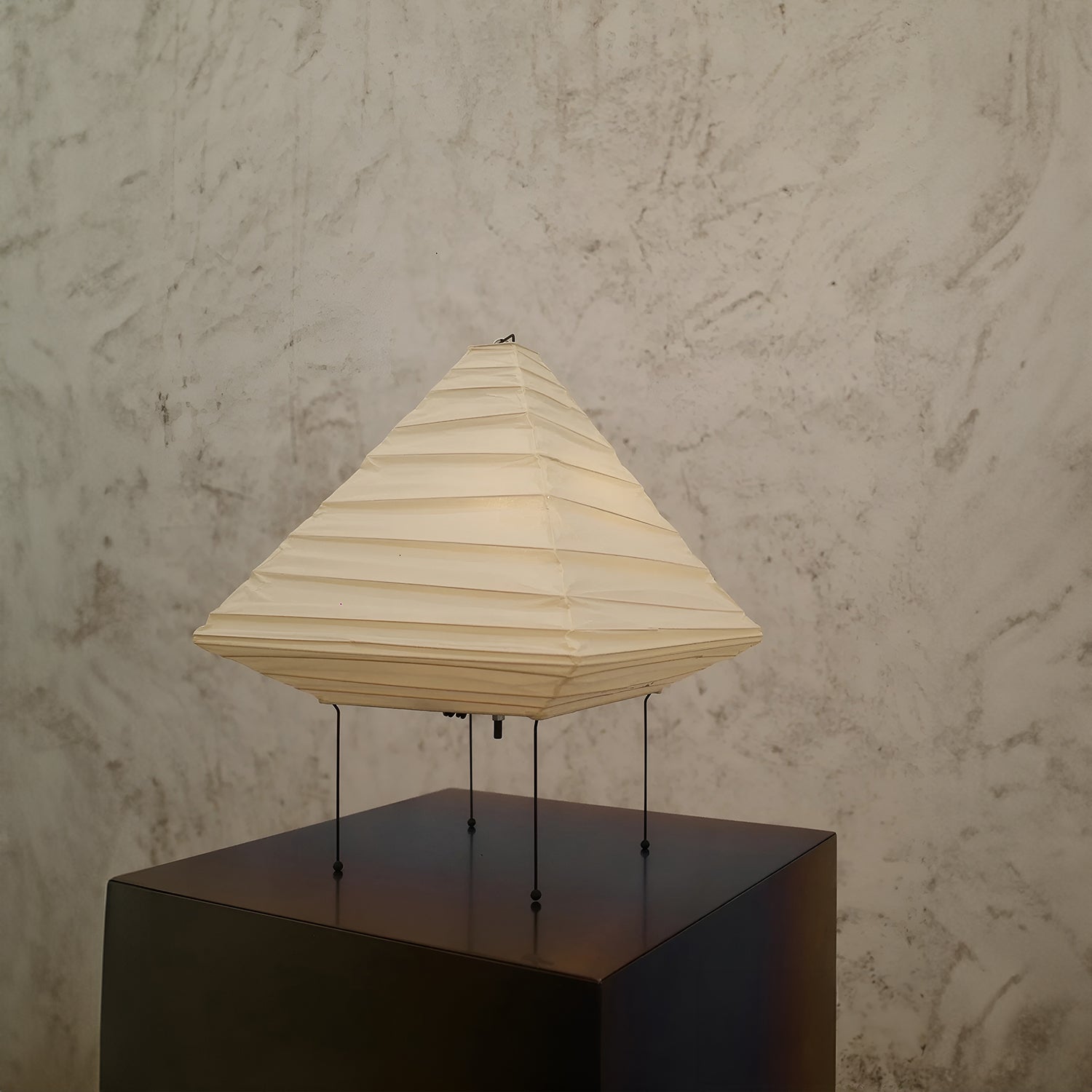 Akari 5X Table Lamp