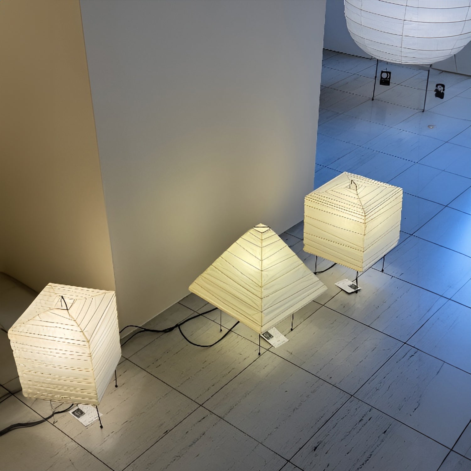 Akari 5X Table Lamp