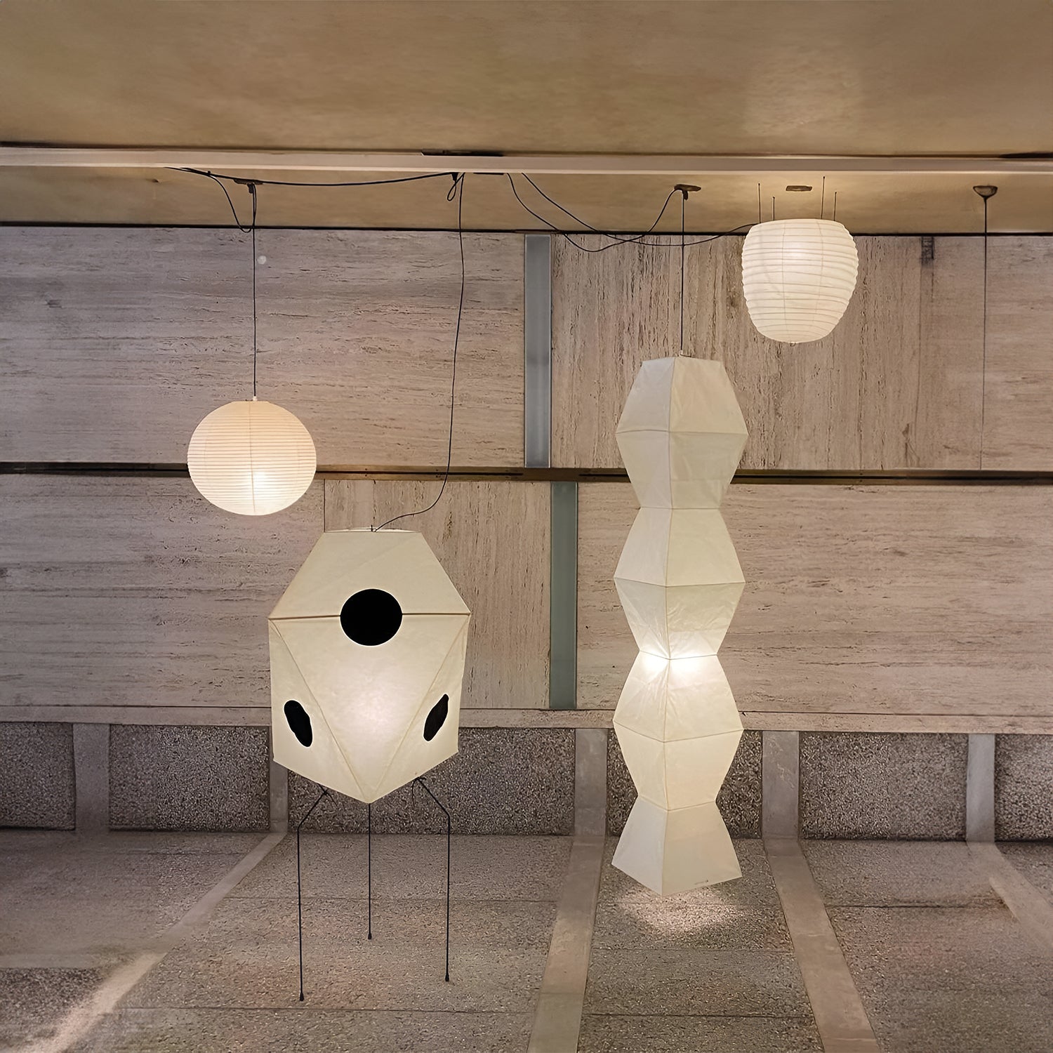 Akari L7 Pendant Light