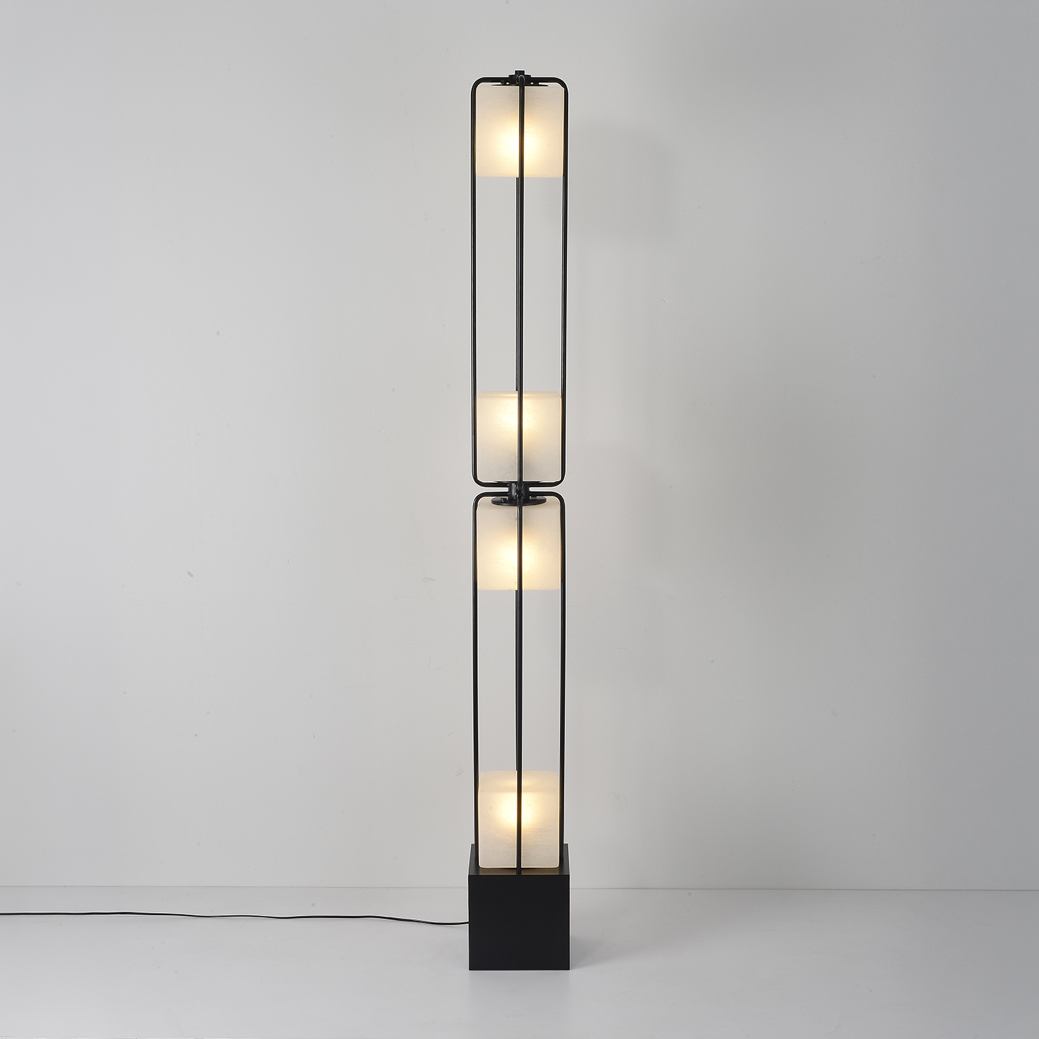 Alice Floor Light