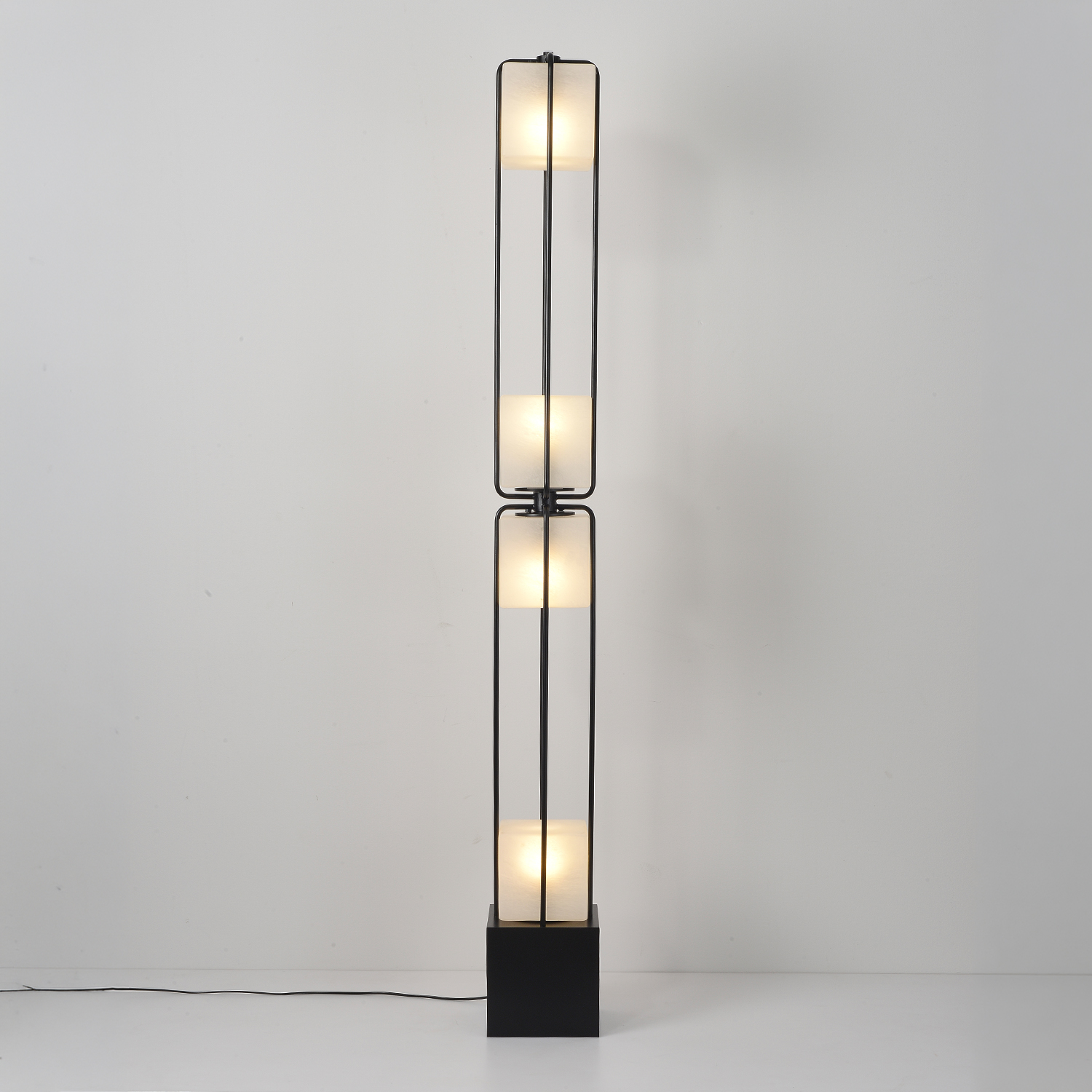Alice Floor Light